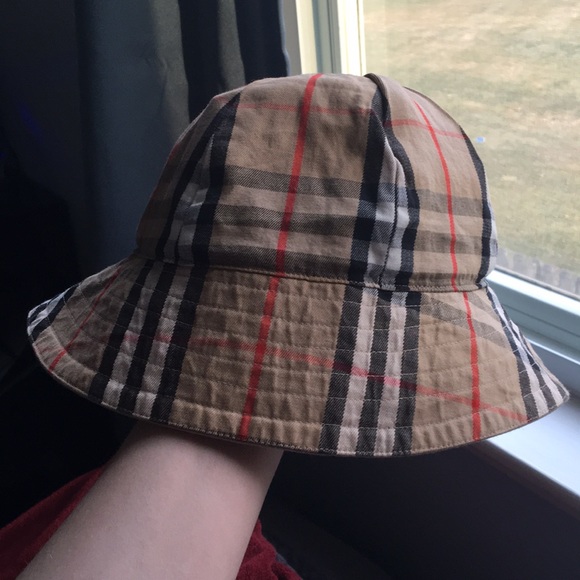 vintage burberry hat